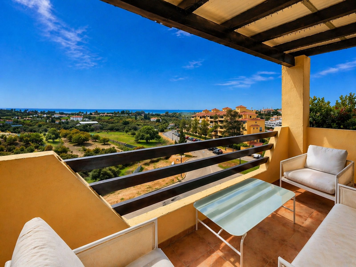 Nueva Milla de Oro, Estepona